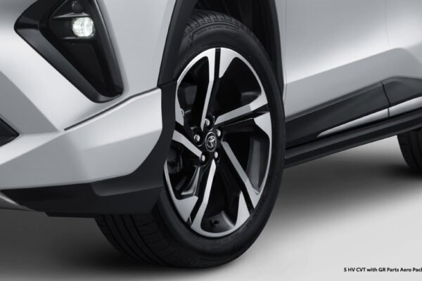 YARIS CROSS