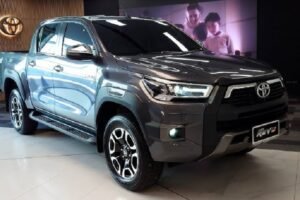 Toyota Hilux DC