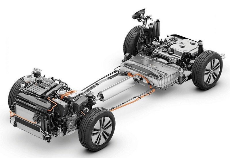 baterai mobil hybrid