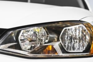 Lampu Mobil Redup